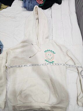 Smiley World Hot N' Fresh Pizza Hot Sauce Hoodie Size M Cream Graphic Y2K